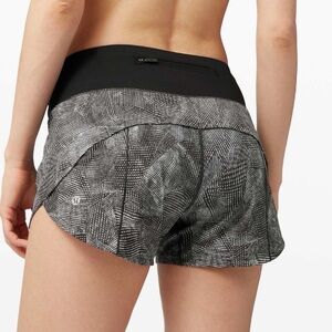 Lululemon Speed Up Shorts Womens Size 8 Black/Gr Lined Pocket Running Yoga 2.5"